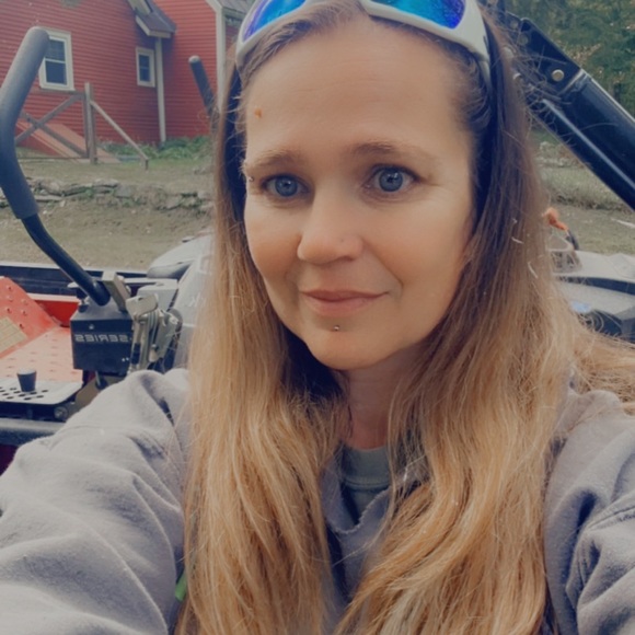 Meet your Posher, Sabrina - Picture 4 of 11